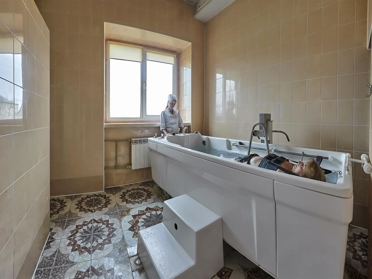 ホテル Sanatorium Elite Dnipro トラスコヴェッツ エクステリア 写真